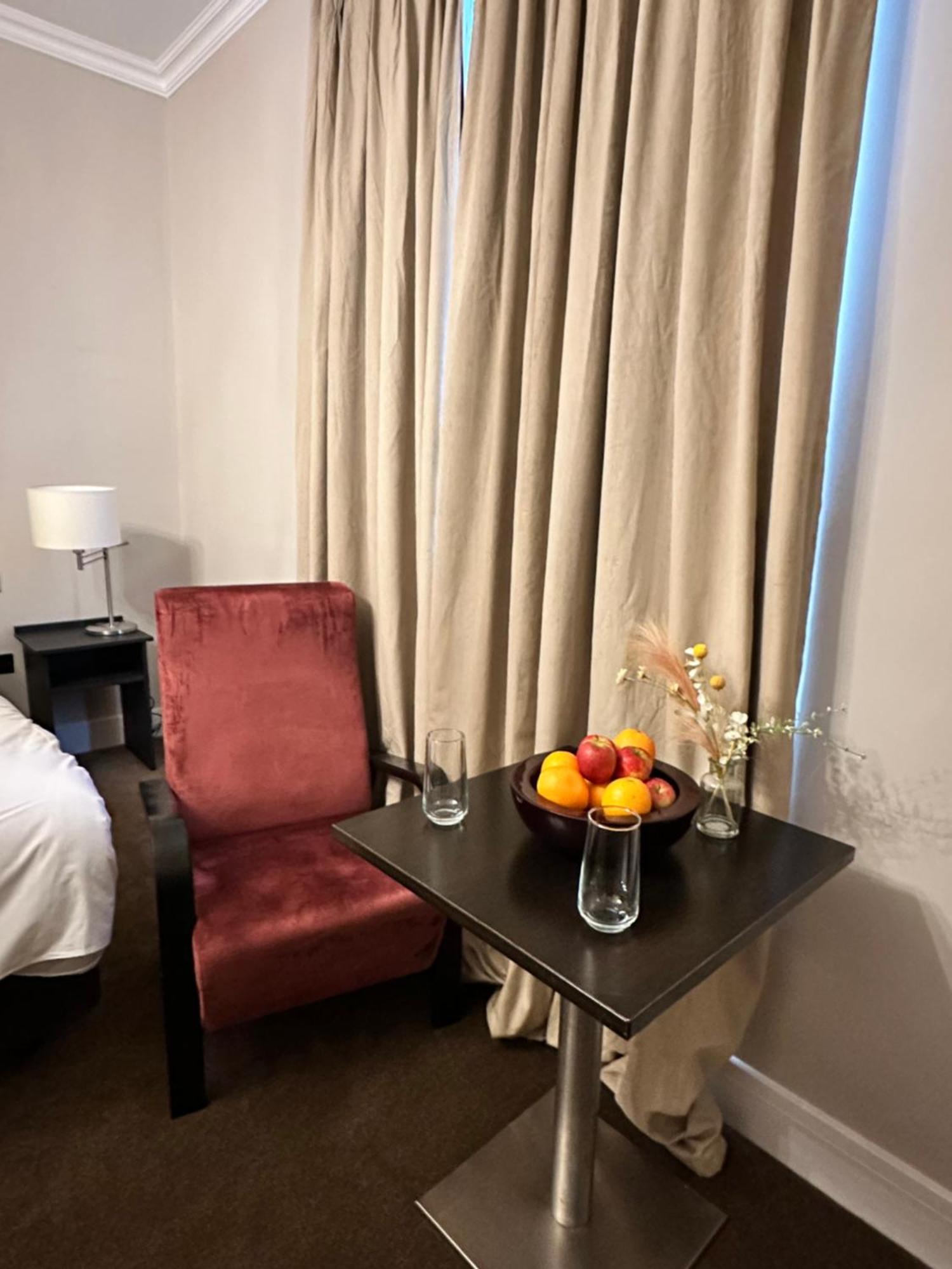 Green Ariana Hotel - Near Wembley And Central London Eksteriør billede