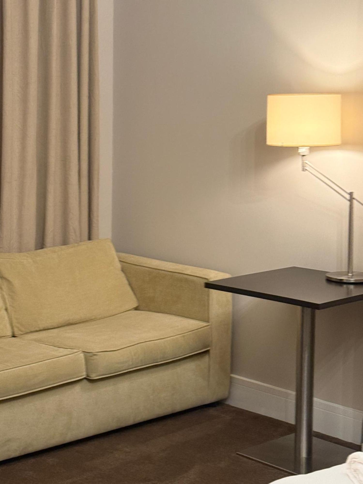 Green Ariana Hotel - Near Wembley And Central London Eksteriør billede