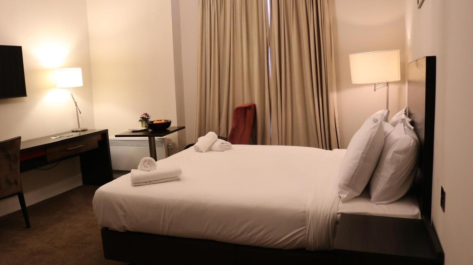 Green Ariana Hotel - Near Wembley And Central London Eksteriør billede