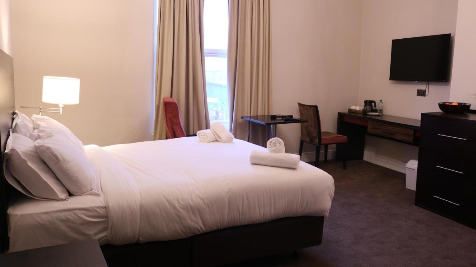 Green Ariana Hotel - Near Wembley And Central London Eksteriør billede