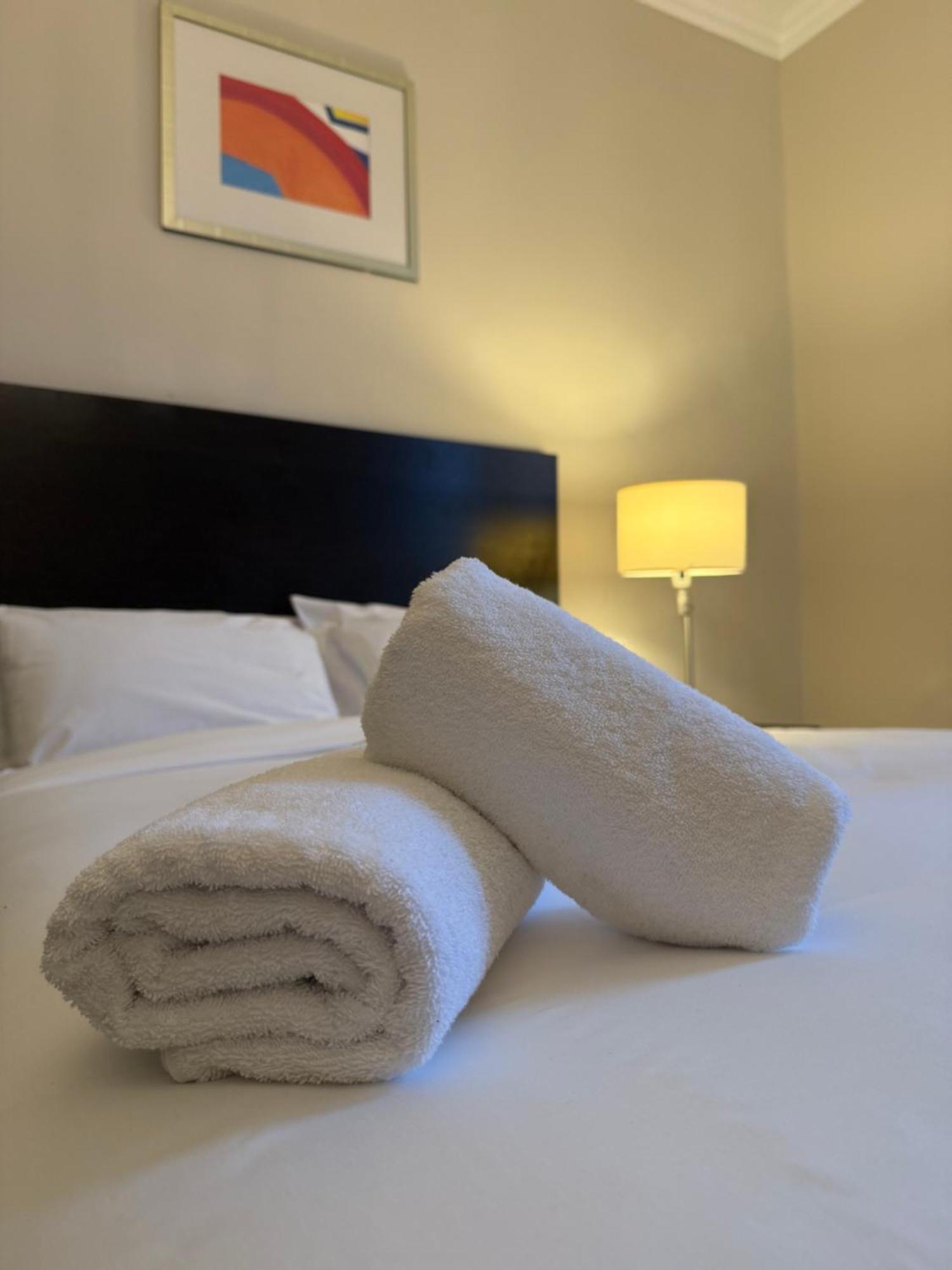 Green Ariana Hotel - Near Wembley And Central London Eksteriør billede